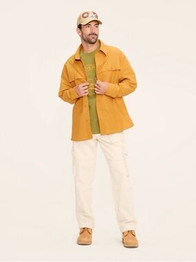 WOOLRICH | TARGET Long Sleeve Collared Button-Down Fishing Shirt in Gold Size M